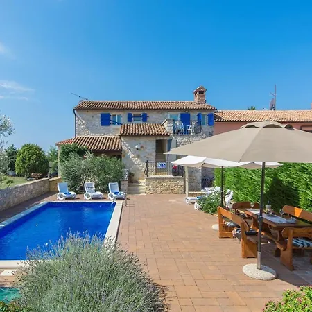 Meri Villa *