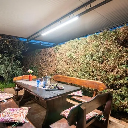 Вилла Meri Kadumi